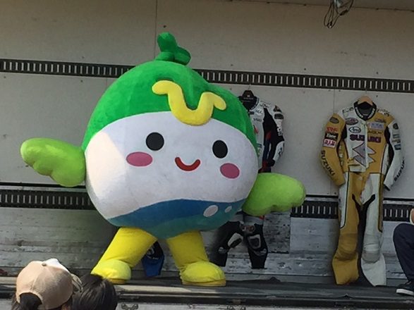 ひたまるじゃんけん　パー
